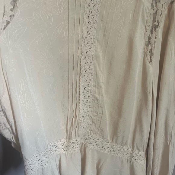 NWT lace trimmed Victorian prairie style blouse ivory colour billowy sleeves XXL - Picture 3 of 12